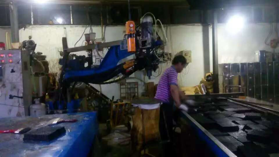 聚（jù）氨酯澆築2.jpg